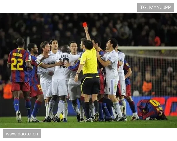 亚冠直播全程聚焦强强对话实时战况解析与球迷互动体验升级指南 - 副本 (3) 亚冠直播全程聚焦强强对话实时战况解析与球迷互动体验升级指南 - 副本 (3)